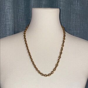 Elegant Gold Chain Necklace